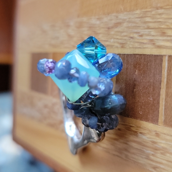 Necklace with matching ring - Picture 3 of 4